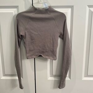 zara gray/maeve stretchy high-neck cropped long sleeve
